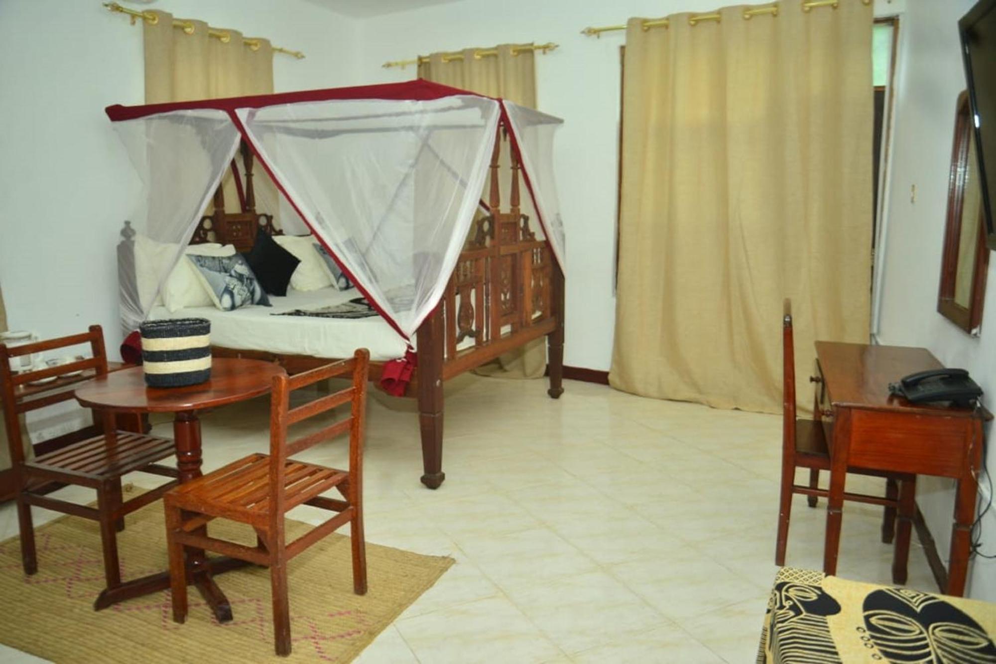 La Neisha Hotel Zanzibar Екстериор снимка