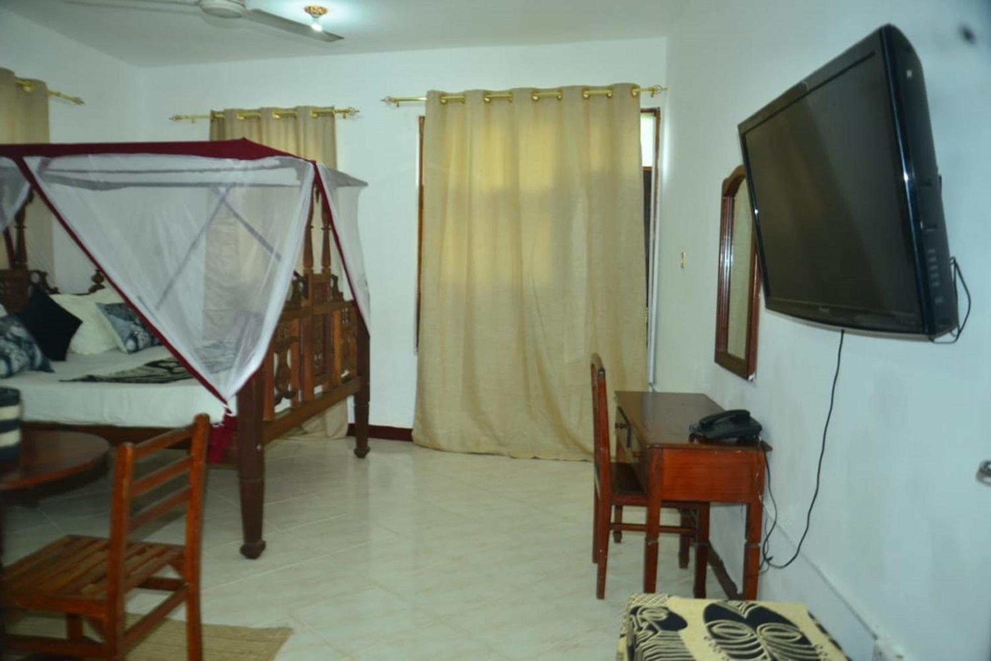 La Neisha Hotel Zanzibar Екстериор снимка