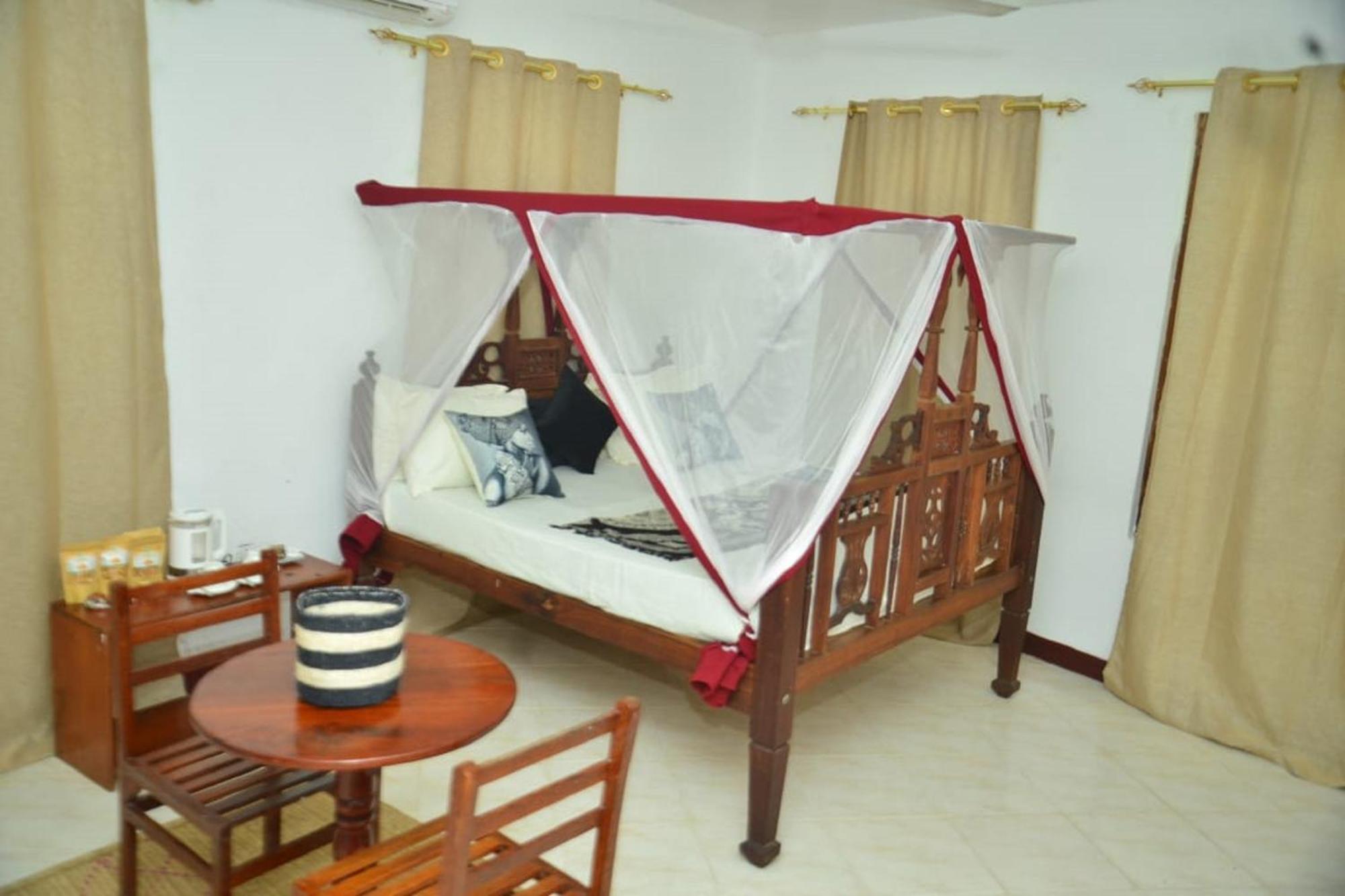 La Neisha Hotel Zanzibar Екстериор снимка