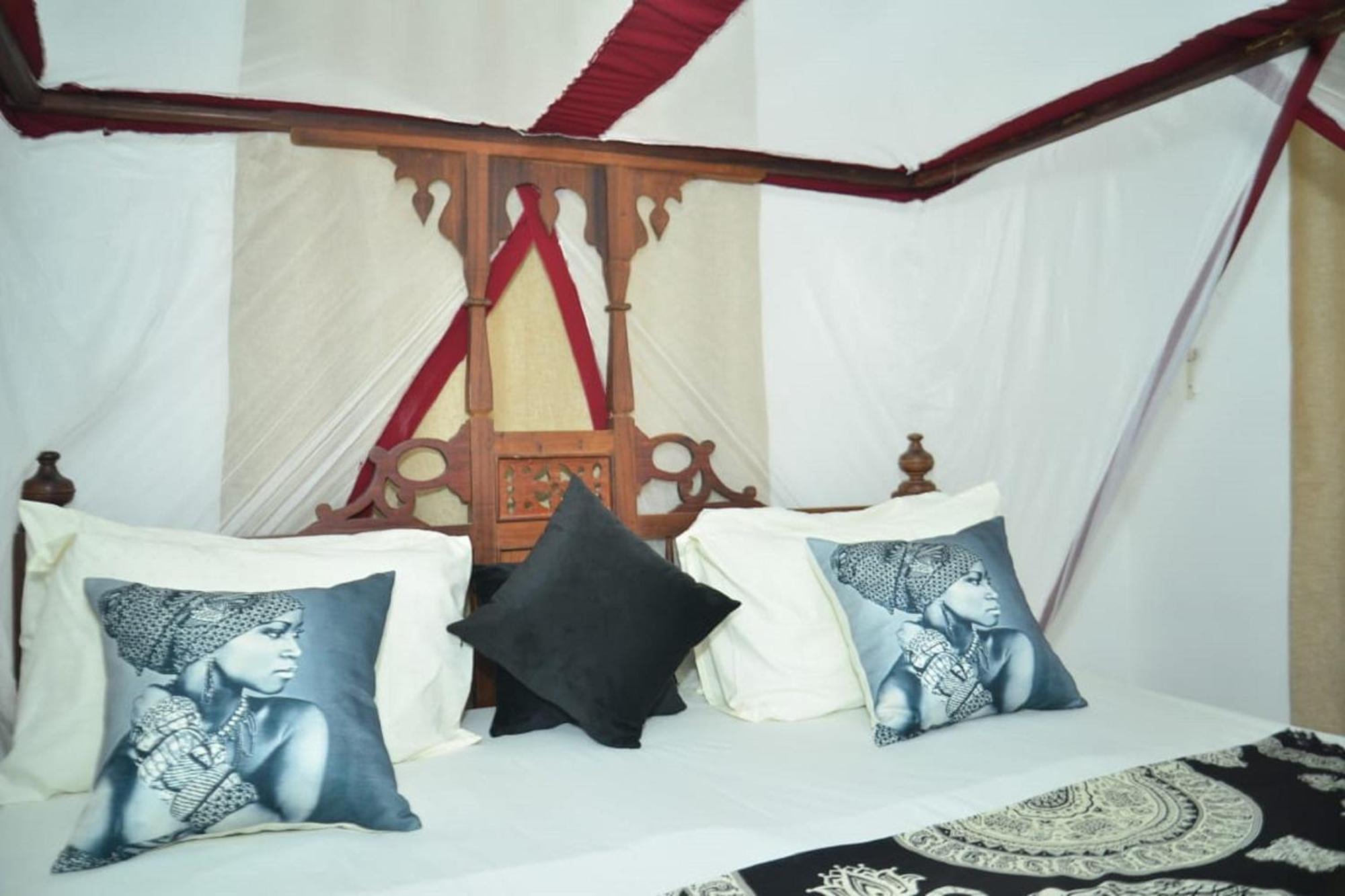 La Neisha Hotel Zanzibar Екстериор снимка
