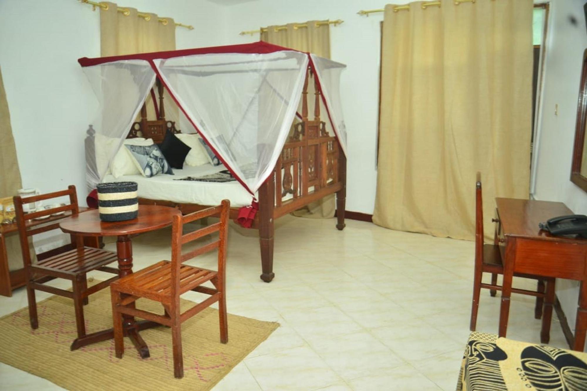 La Neisha Hotel Zanzibar Екстериор снимка