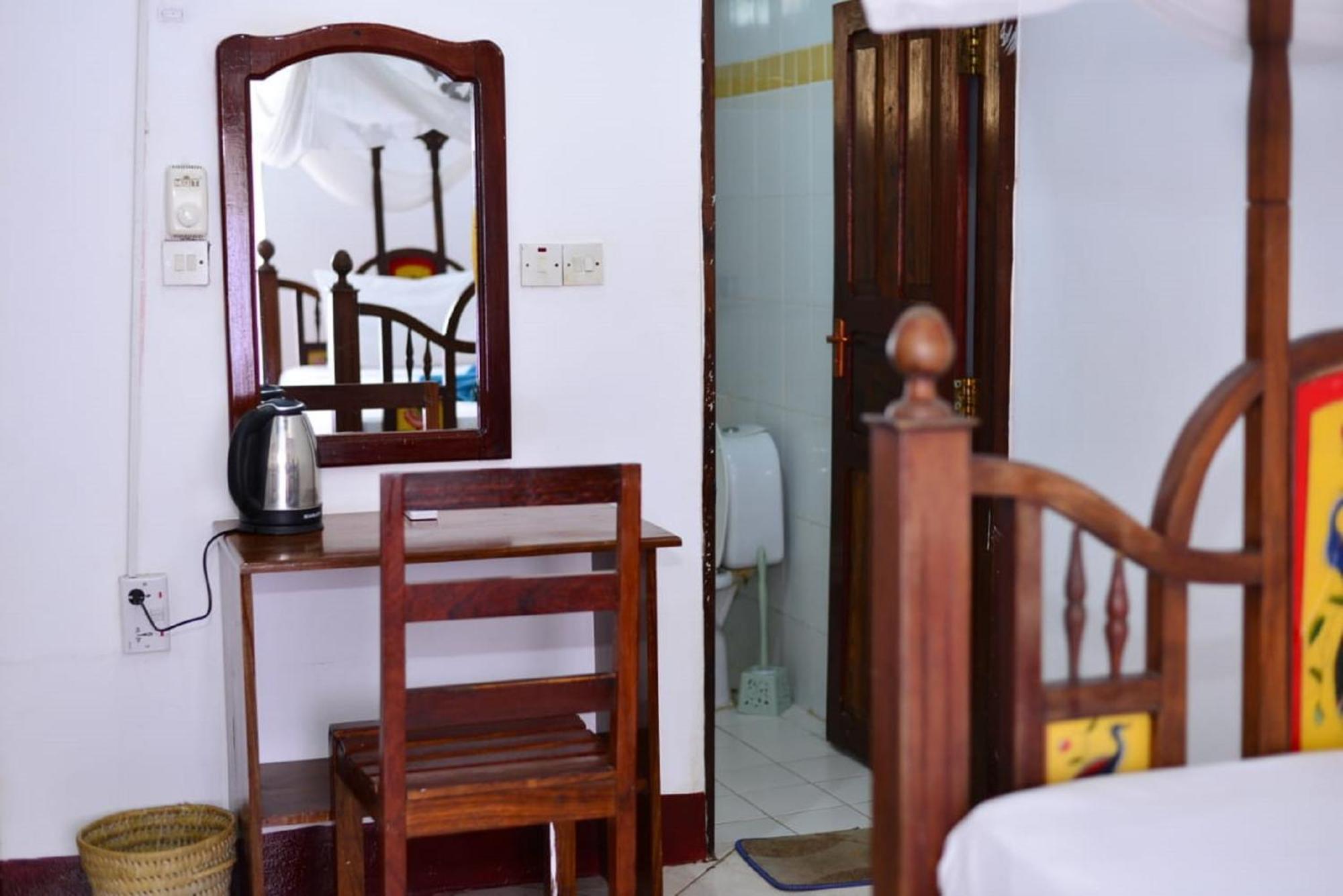 La Neisha Hotel Zanzibar Екстериор снимка